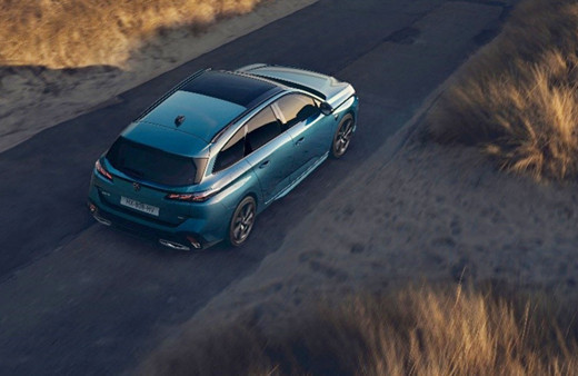 Peugeot'nun 70 yıllık 'station wagon' geleneği yeni 308 SW ile devam ediyor