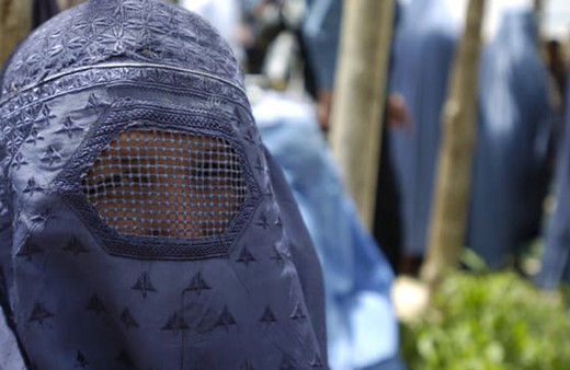 Cumhuriyet Kadınları Derneği Taliban'ı mı selamladı? Burkalı kadınlar için cevap