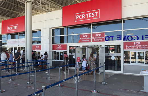 SunExpress'ten iç hat uçuşlarında aşı olmayanlara PCR testi zorunluluğu