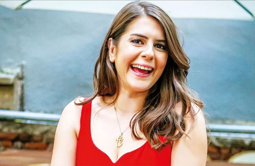 Ayça Erturan'dan 5 aylık hamile iken koronaya yakalandı! Aşı sayesinde kolay atlattım