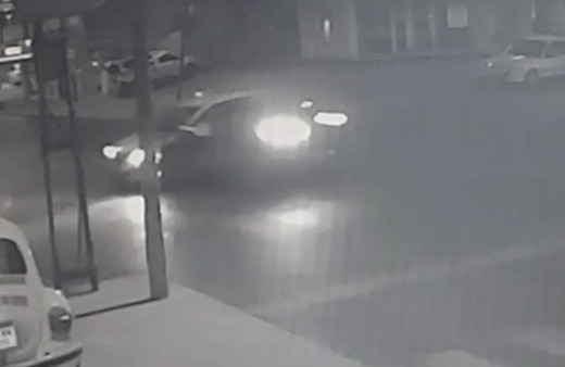 Ümraniye'de otomobil taksiye böyle çarptı kaza anı kamerada