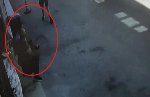 Bursa'da dükkanının önünde otururken neye uğradığını şaşırdı! Kanlar içinde kaldı