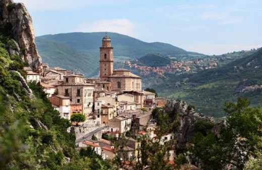 Bu kasabalara taşınanlara 44 bin euro! Evden çalışanlar diğerlerine göre şanslı