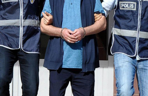 Diyarbakır'da uyuşturucu operasyonunda gözaltına alınan 32 kişi tutuklandı