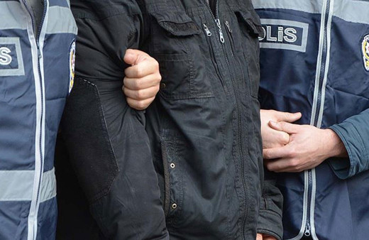 Elazığ'da uyuşturucu ve silah kaçakçılığı operasyonları: 14 şüpheli yakalandı!