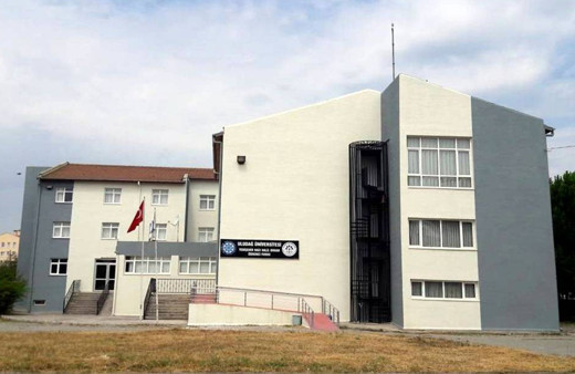 Bursa'da haberi alan yüzlerce öğrenci şokta! Ortada kaldılar