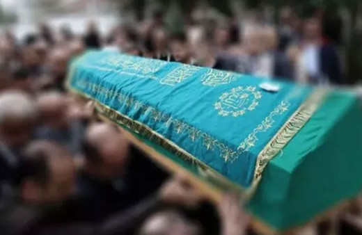 Türk müziğinin usta ismi İnci Çayırlı hayatını kaybetti