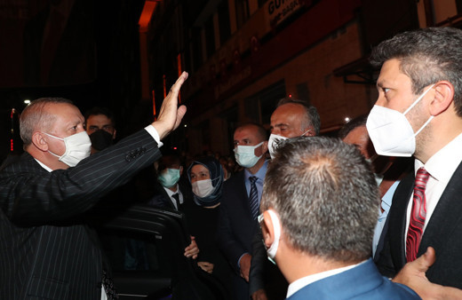 Cumhurbaşkanı Erdoğan'a, memleketi Rize'de hemşehrilerinden yoğun ilgi