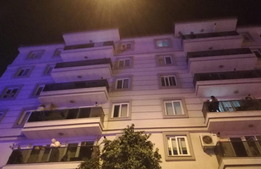  Nişanlısıyla tartışınca intihara kalkıştı! Komşuları balkondan sarkıp izledi