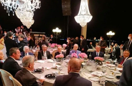 Aydın Doğan, Binali Yıldırım ve Devlet Bahçeli düğünde buluştu!