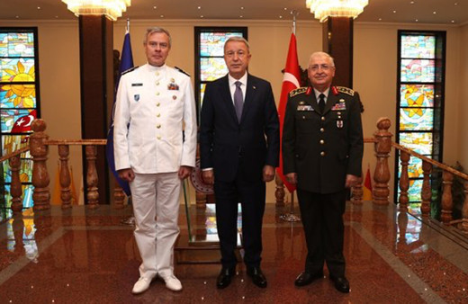 Hulusi Akar'dan NATO görüşmesi! Askerî Komite Başkanı Bauer ile görüştü