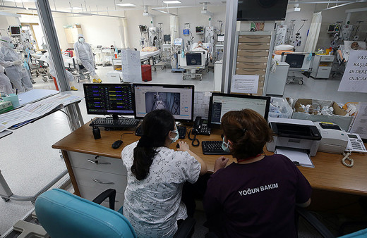 Trabzon'da yoğun bakımlar doldu! İl Sağlık Müdürü açıkladı 17 bin kişi hiç aşı olmadı