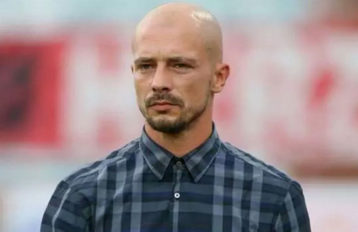 Göztepe'nin yeni teknik direktörü Sırp Nestor El Maestro oldu