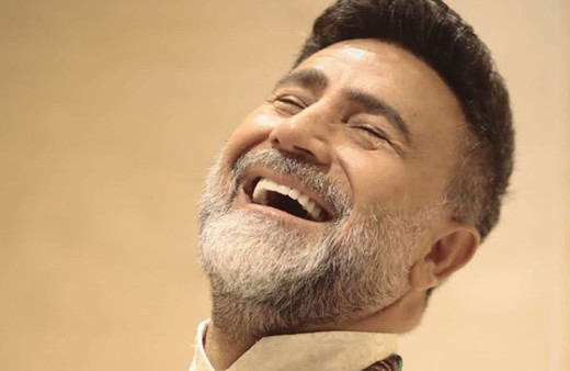 İzzet Yıldızhan çocuklarını otelinin resepsiyon ve çamaşırhanesinde çalıştırıyor!