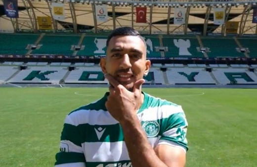 Konyaspor Ahmed Hassan renklerine bağladı