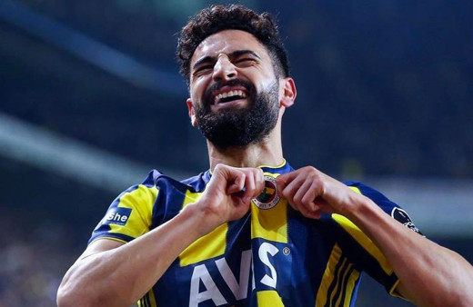 3 büyük kulüp onun için birbirine girmişti 1 yıldır kulüp bulamıyor