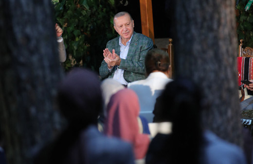 Cumhurbaşkanı Erdoğan, Kahramanmaraş'ta gençlerle şiir gecesinde buluştu