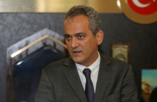 Milli Eğitim Bakanı Özer yüz yüze eğitime ara verilen sınıf sayısını açıkladı