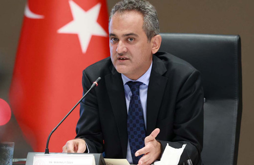 MEB Bakanı Özer: Eğitime ara veren sınıf sayısı arttı