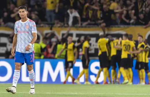 Manchester United Şampiyonlar Ligi'nde Young Boys'a 90+5'te kaybetti