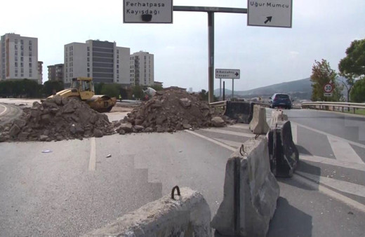 İBB Sancaktepe’de okul yolunu hafriyat dökerek kapattı