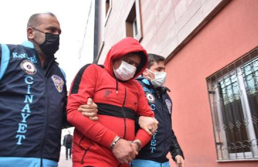 Kayseri'de 3 kızdan annelerini öldüren babalarına 'Allah belanı versin' tepkisi