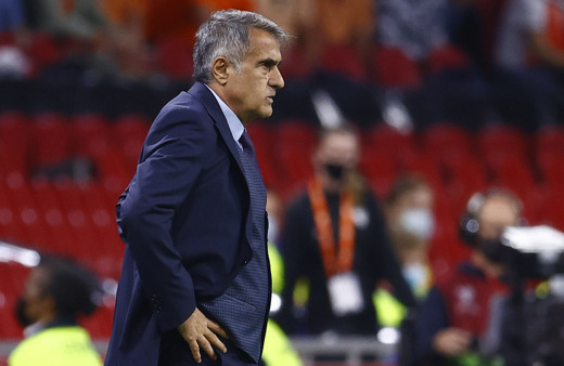 Türkiye A Milli Futbol Takımı ile yolları ayrılan Şenol Güneş'e 10 milyon TL tazminat verilecek