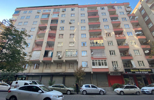 Diyarbakır'da 7'nci kattan düşen 12 yaşındaki Aslı yaşamını yitirdi