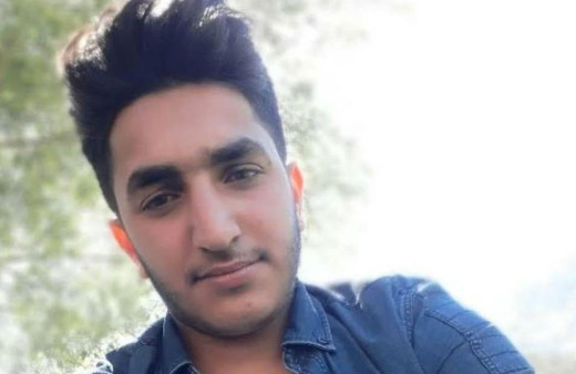 Arkadaşına veda mesaj yazıp kayalıklardan atladı