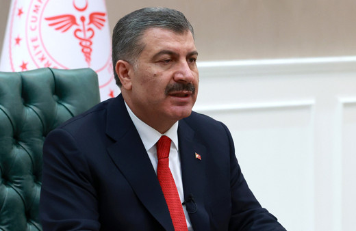 Bakan Koca'dan 'Ek Ödeme Yönetmeliği' paylaşımı! "Teşvik esaslı yeni bir modele geçildi"