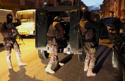 PKK'nın Yunanistan'da eğitim alan saldırı hazırlığındaki bombacısı Diyarbakır'da yakalandı