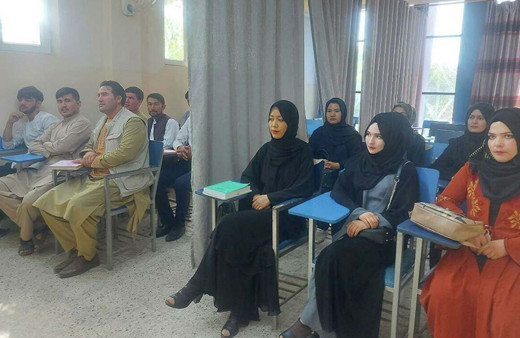 Taliban kadınlara üniversiteyi tamamen yasakladı! Daha önce fuhuş yuvası demişti