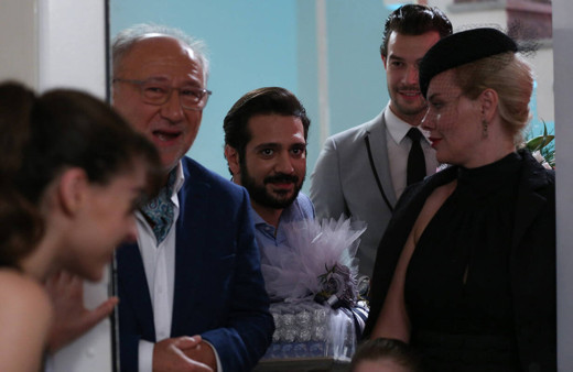 Baht Oyunu 16. bölüm fragmanı