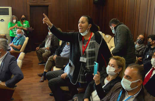 Büyükada'da akülü araç yasaklandı adalılar isyanda! Belediye Başkanı'na istifa çağrısı! Kayyum istediler