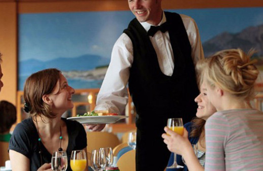 8 bin liraya garson 15 bin liraya aşçı bulamıyorlar! Ramazan Bingöl açıkladı