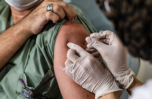 BioNTech aşısı için bomba araştırma! Etkinliği 6 ayda yüzde 50'nin altına düşüyor