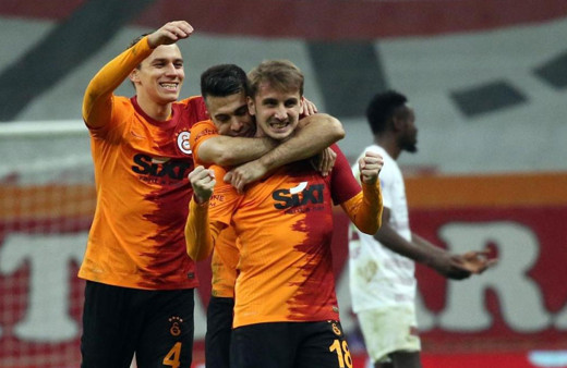 Wolfsburg Kerem Aktürkoğlu'nu istiyor