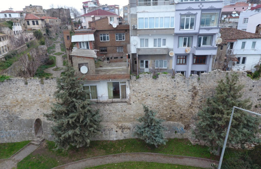 Sinop'ta kalekondulara 39 yıl sonra yıkım kararı