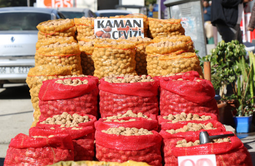 Kırşehir'de dalında 20 TL tezgahta 50 TL! Pandemide çoğu ürün tarlada kalıyor