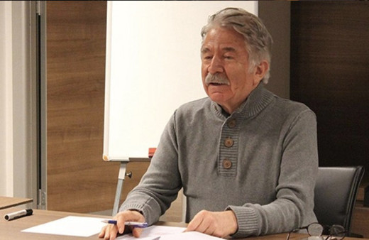 Ali Kırca ne yapıyor nerede neden ekranlarda yok? Ali Kırca son haline bakın