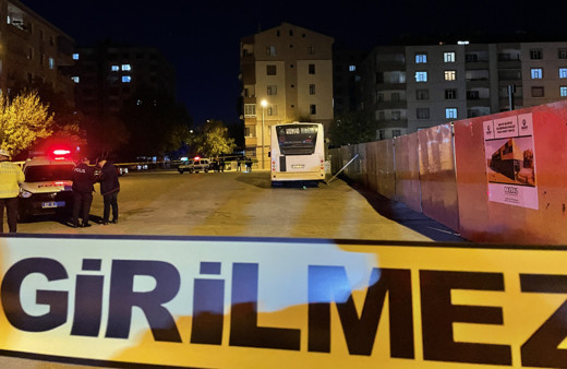 Konya'da çöp konteynerinde patlama meydana geldi
