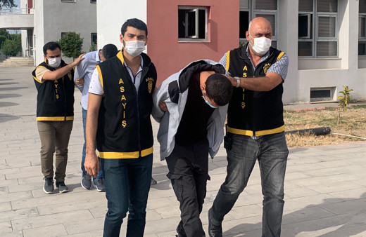 Adana'da sahte polisler narkotik uygulamasına çıktı