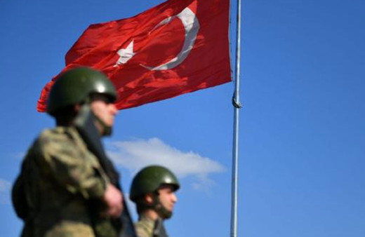 MSB: Yunanistan'a geçmeye çalışan 4'ü FETÖ üyesi 5 kişi yakalandı