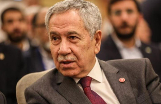 Bülent Arınç soruyu duyunca "Beni hapse mi tıktıracaksınız?" dedi