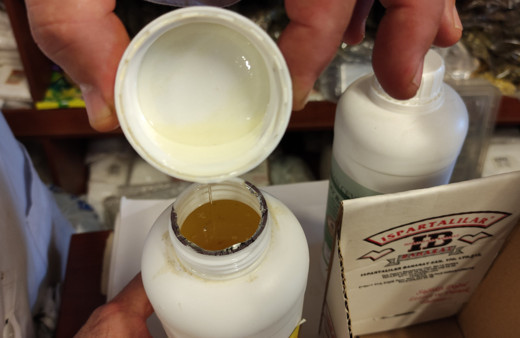 Tıbbi ve aromatik yağların litresi 2 bin 500 liradan satılıyor