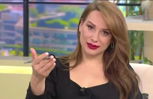 BEYAZ TV Nur Viral'e olay soru: Kocam o kadına ‘Sıkılırsan çağır’ demiş, niyeti ne?