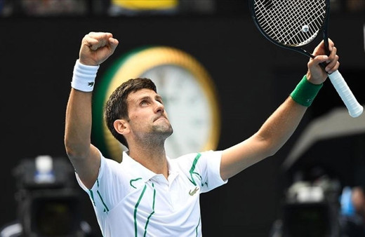 Tenisin 1 numarası Djokovic'in aşı kararı kariyer rekorunu kaçırmasına neden olabilir