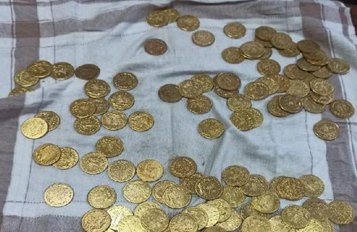 “Dedemde 120 Osmanlı altını var" deyip dolandırmak istediler! Suçüstü yakalandılar