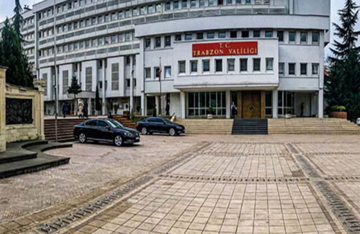 Trabzon Valiliği: İnternetten FETÖ elebaşına ait kitapları satan kadın gözaltına alındı