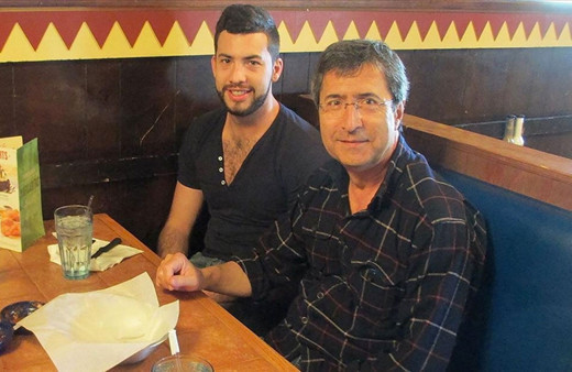 Kanada'da evladını gözleri önünde öldüren 4 polis hakim karşısına çıkmadı baba isyan etti